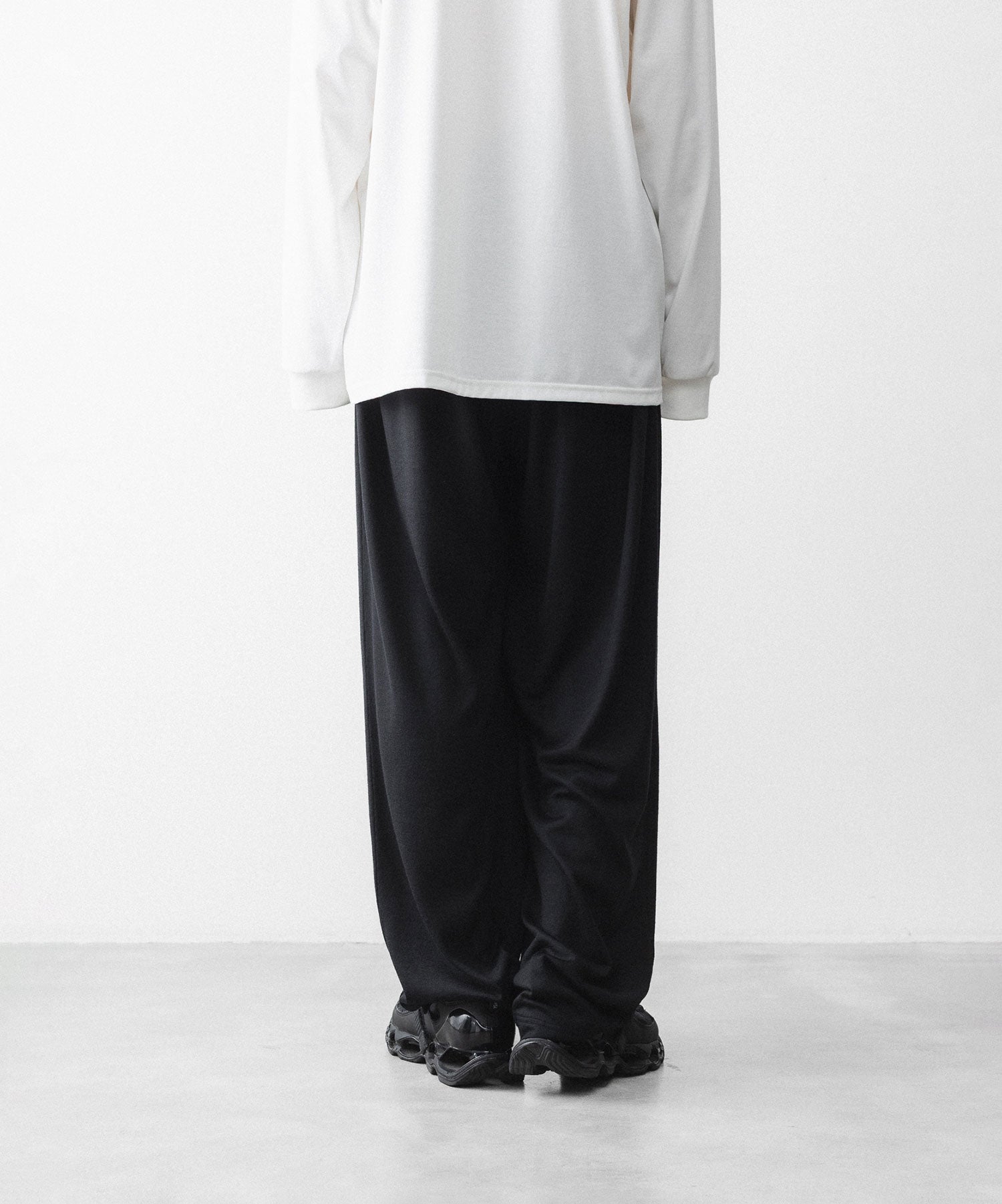 ssstein / シュタイン】WIDE TAPERED PANTS - BLACK | 公式通販サイト