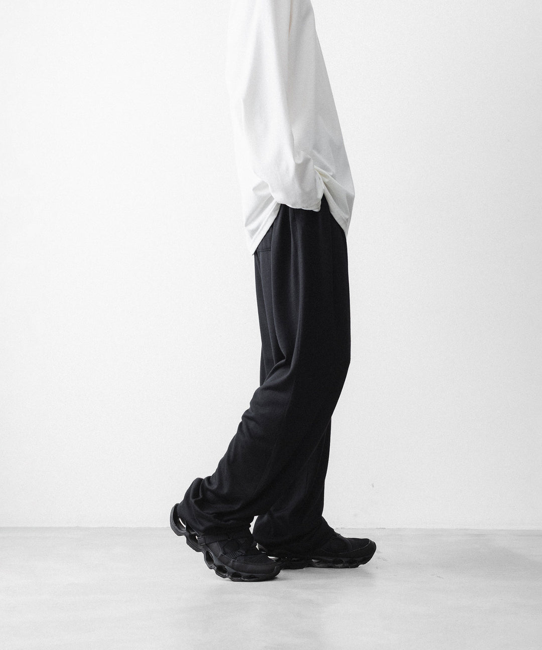WWW - WRAPINKNOT wool wearのWIDE TAPERED PANTSのBLACK公式通販サイトsession福岡セレクトショップ