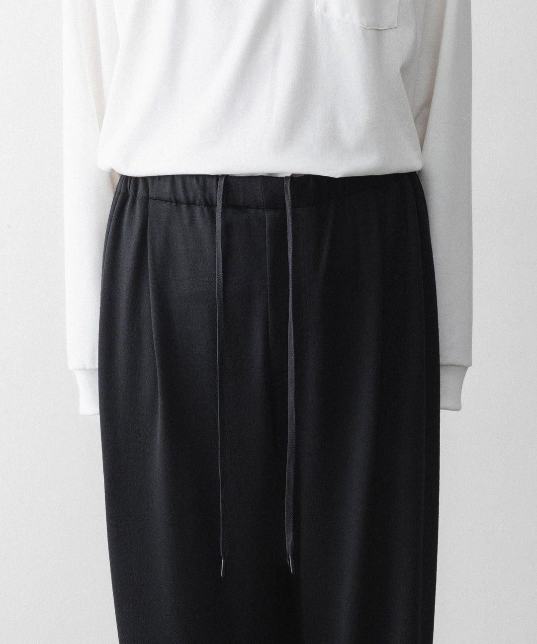 WWW - WRAPINKNOT wool wearのWIDE TAPERED PANTSのBLACK公式通販サイトsession福岡セレクトショップ