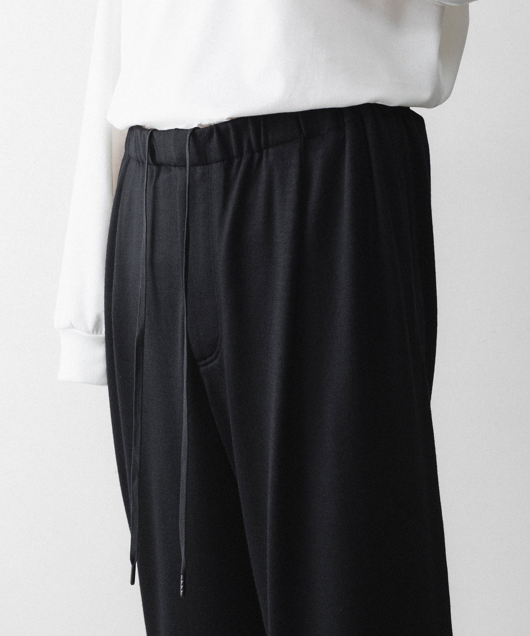 WWW - WRAPINKNOT wool wearのWIDE TAPERED PANTSのBLACK公式通販サイトsession福岡セレクトショップ