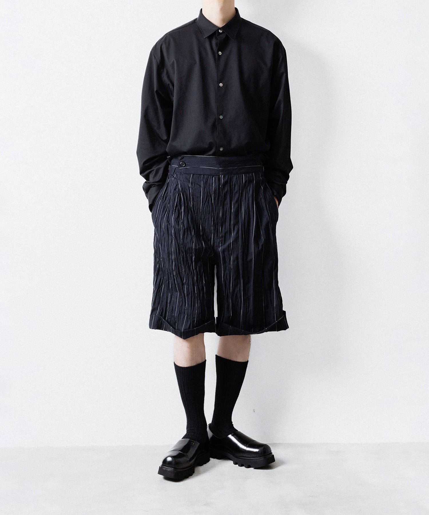 【UJOH】SIDE BELT SHORT PNT - NAVY STRIPE