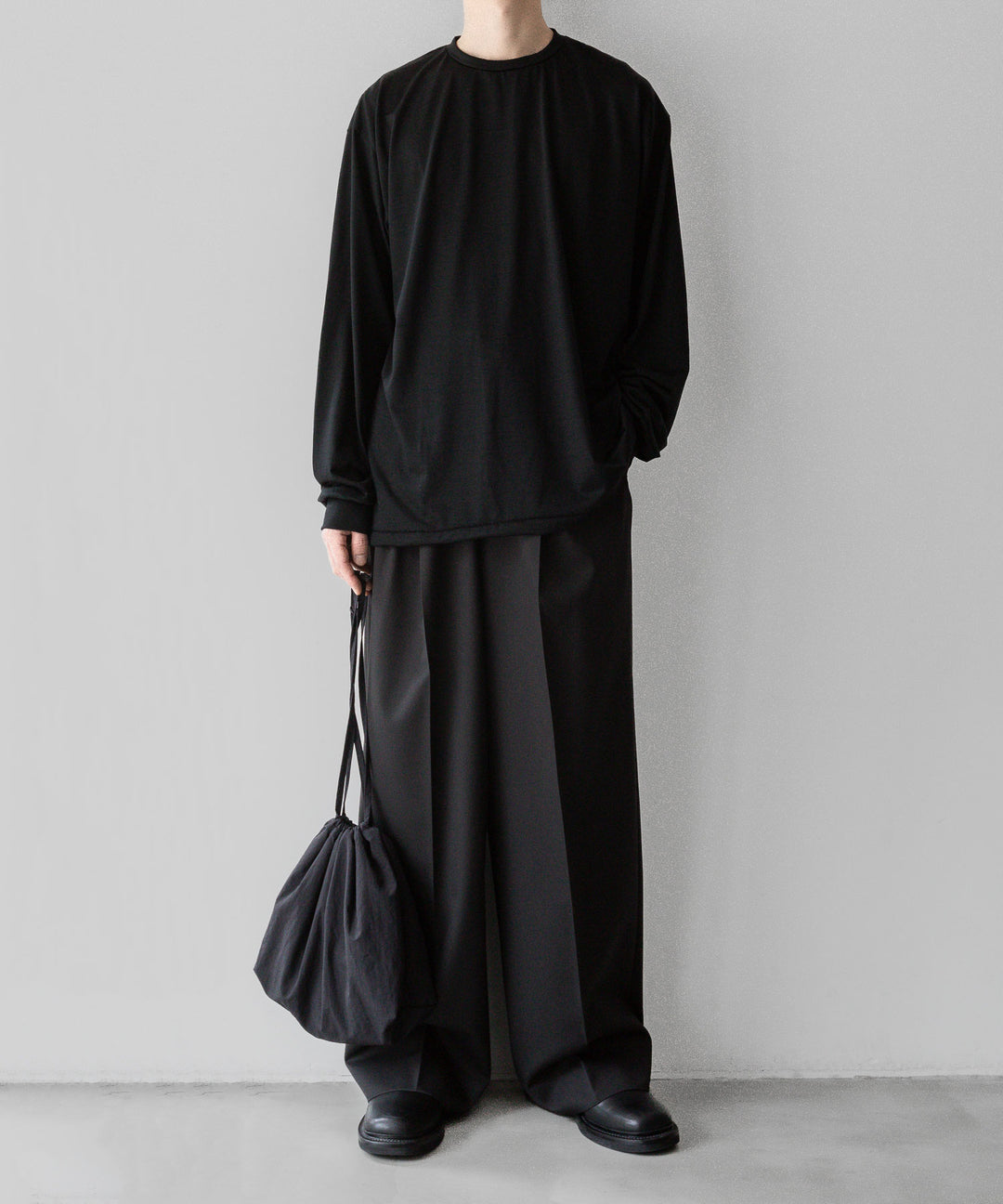INTÉRIM - インテリムのEXTRA FINE MERINO WOOL L/S TEEのBLACK公式通販サイトsession福岡セレクトショップ