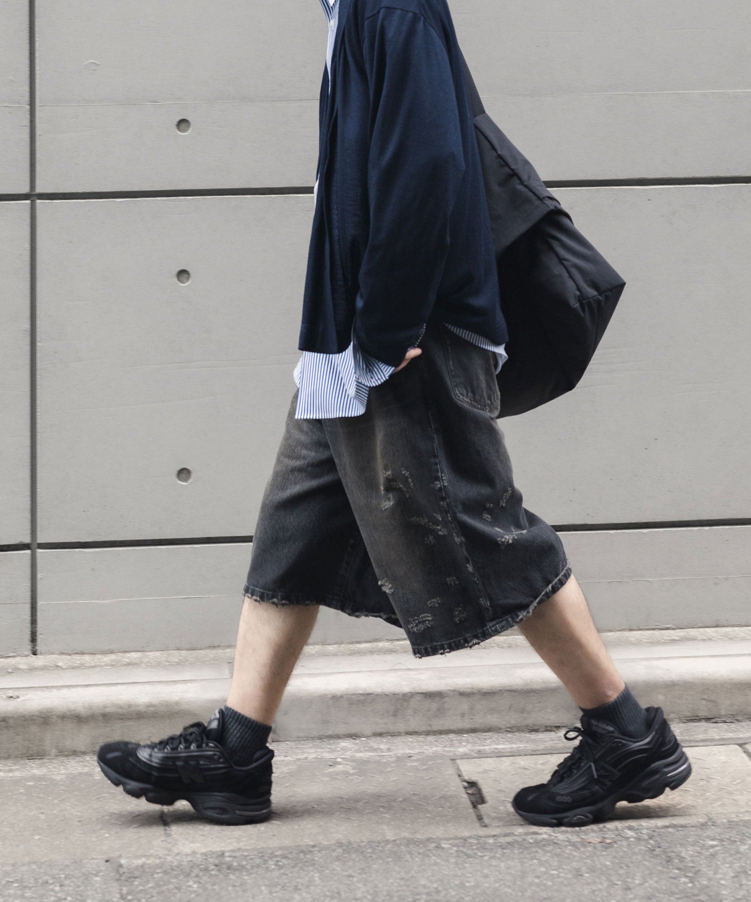 ssstein / シュタイン】BAGGY DENIM SHORTS - BLACK | 公式通販サイト