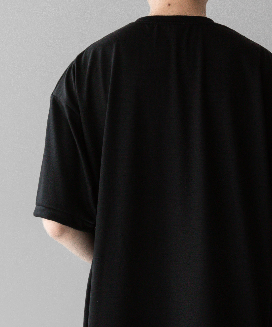 INTÉRIM - インテリムのEXTRA FINE MERINO WOOL S/S TEEのBLACKの公式通販サイトはsession福岡セレクトショップ