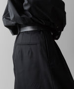 画像をギャラリービューアに読み込む, ssstein(シュタイン)の24AWコレクション LONG WIDE TROUSERS (2/72 WOOL GABARDINE) - BLACK 公式通販サイトsession福岡セレクトショップ
