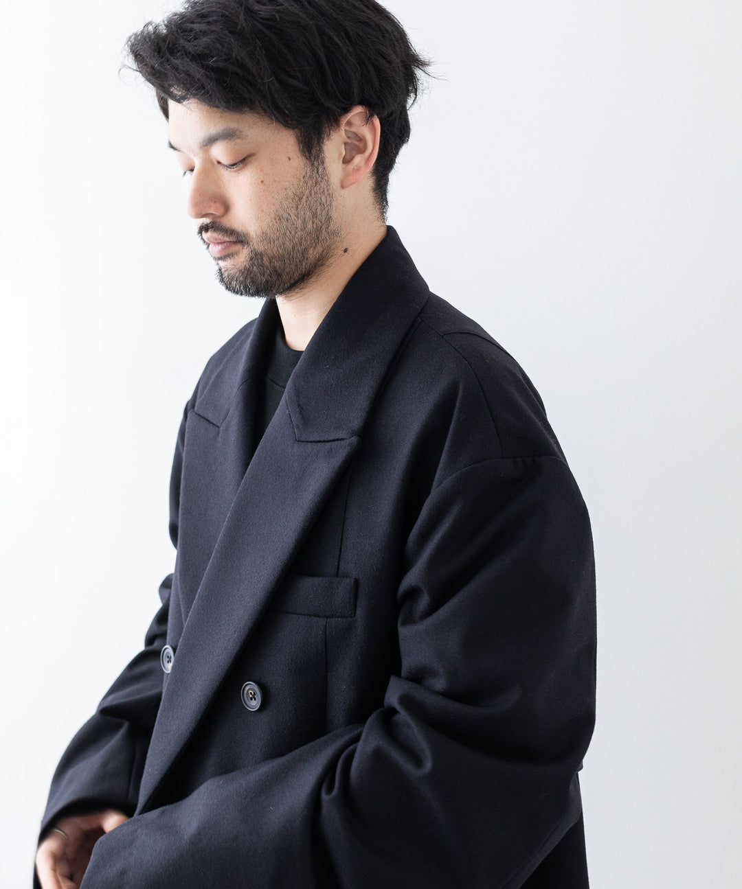 stein(シュタイン)の23AWコレクションEXTRA OVERSIZED DOUBLE BREASTED JACKETのDARK NAVY