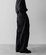 画像をギャラリービューアに読み込む, ssstein(シュタイン)の24AWコレクション LONG WIDE TROUSERS (2/72 WOOL GABARDINE) - BLACK 公式通販サイトsession福岡セレクトショップ
