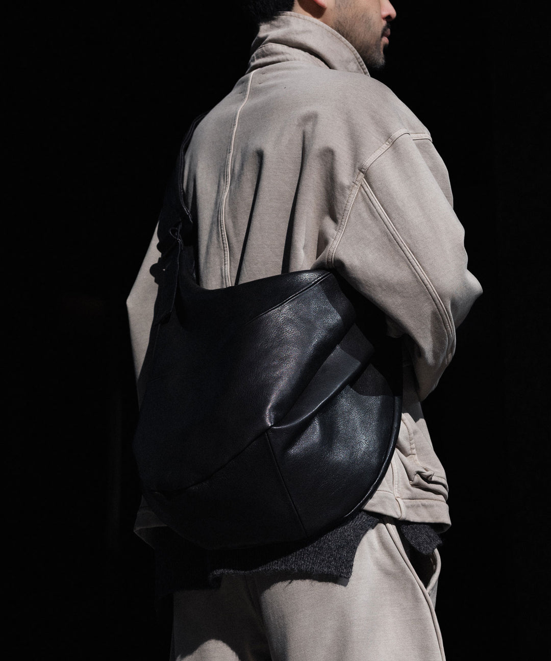 ssstein(シュタイン)のTWIST SHOULDER BAG - BLACKの公式通販サイトsession福岡セレクトショップ