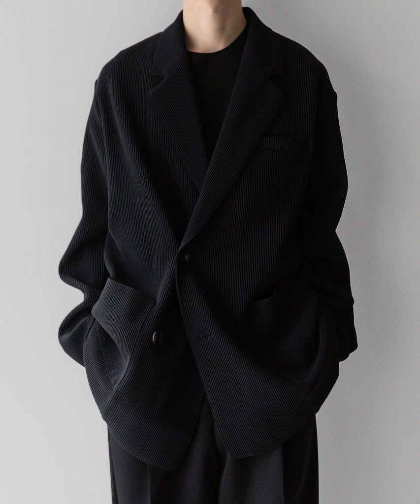 stein / シュタイン】OVERSIZED GRADATION PLEATS JACKET - BLACK