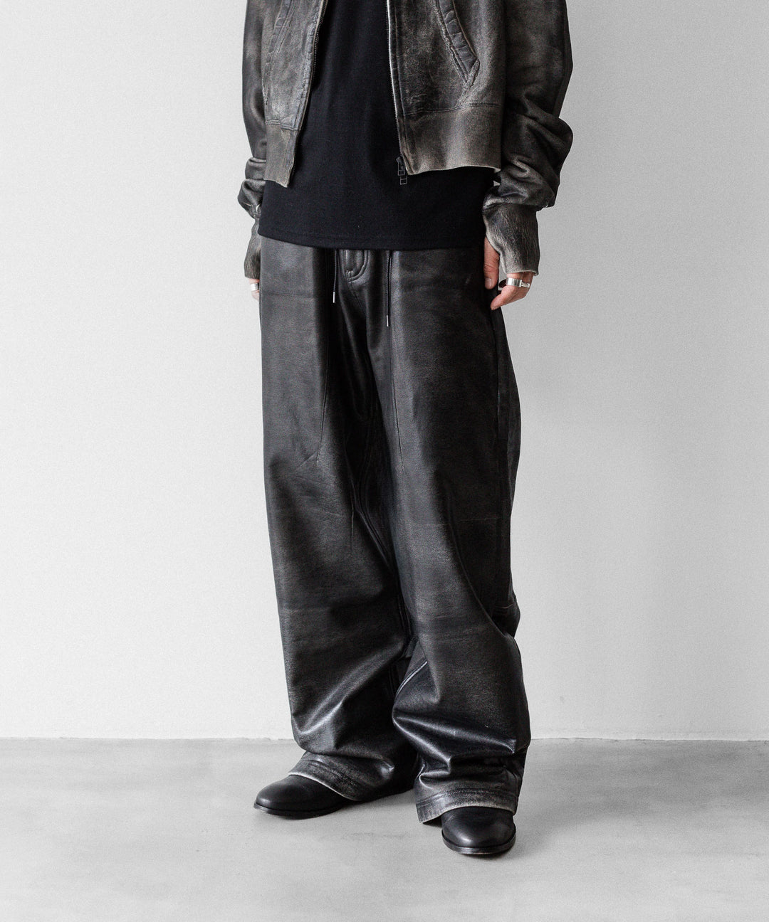 SUBLATIONS サブレーションズのCRACKING COATED WIDE PANTSのWHITE BASE 公式通販サイトsession福岡セレクトショップ