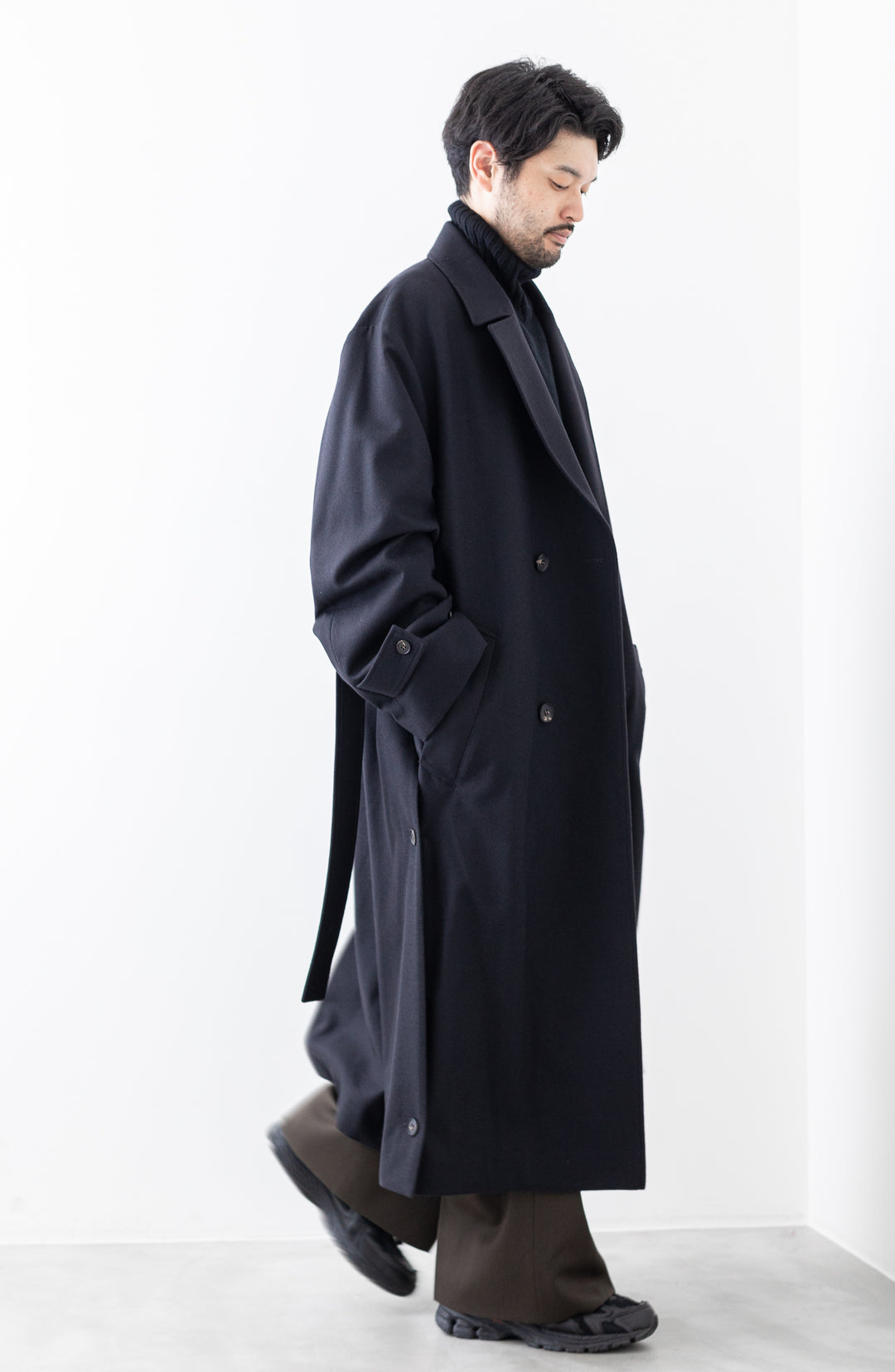stein(シュタイン)の23AWコレクションOVERSIZED LAYERED SINGLE COATのDARK NAVY sessionセッション福岡セレクトショップ 公式通販サイト
