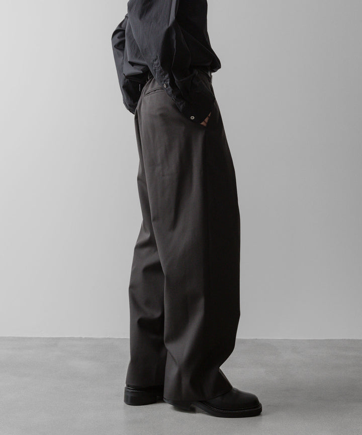 ssstein(シュタイン)の24AWコレクション EASY WIDE TROUSERS (2/72 WOOL GABARDINE) - GREY KHAKI 公式通販サイトsession福岡セレクトショップ
