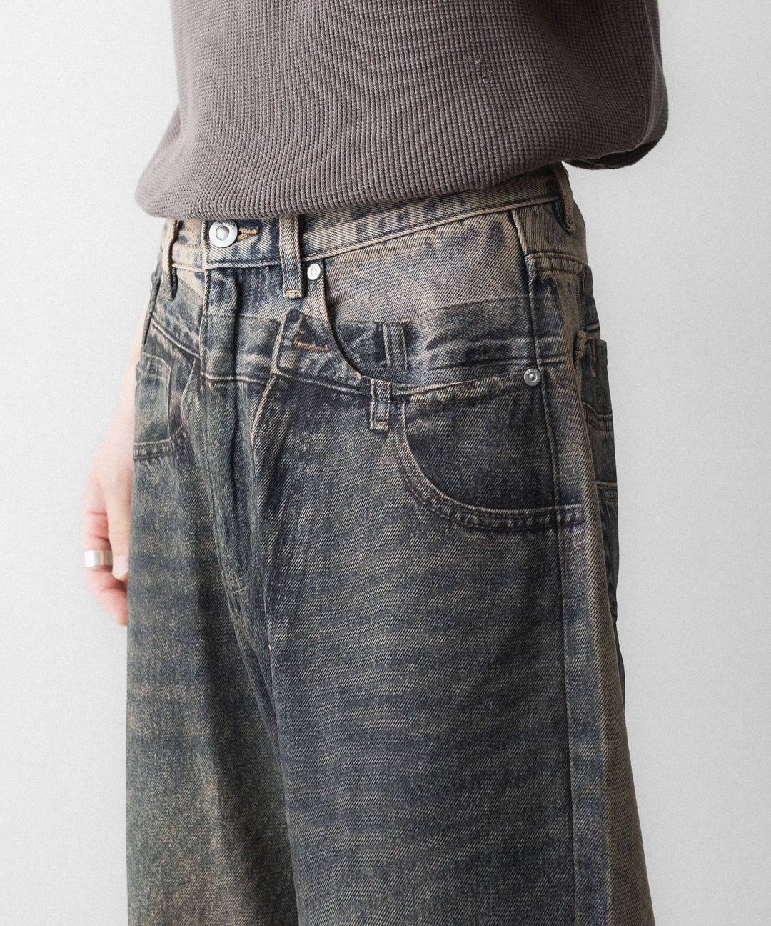 CODA -コーダのGREY ACID WASH DUAL EXPOSURE BREAK CUT FLARED JEANSのGREY ACID WASH公式通販サイトsession福岡セレクトショップ