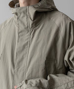 画像をギャラリービューアに読み込む, ssstein(シュタイン)の24AWコレクション NYLON TWILL HOODED ZIP UP JACKET - BEIGE 公式通販サイトsession福岡セレクトショップ
