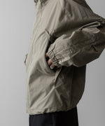 画像をギャラリービューアに読み込む, ssstein(シュタイン)の24AWコレクション NYLON TWILL HOODED ZIP UP JACKET - BEIGE 公式通販サイトsession福岡セレクトショップ
