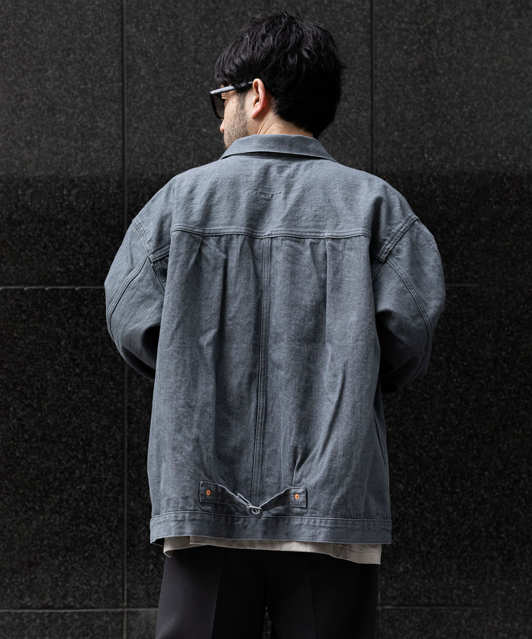 【INTÉRIM】インテリムの対戦モデルGジャン HYPER BIG WWII “1ST” SHUTTLE DENIM JACKET - GRAY