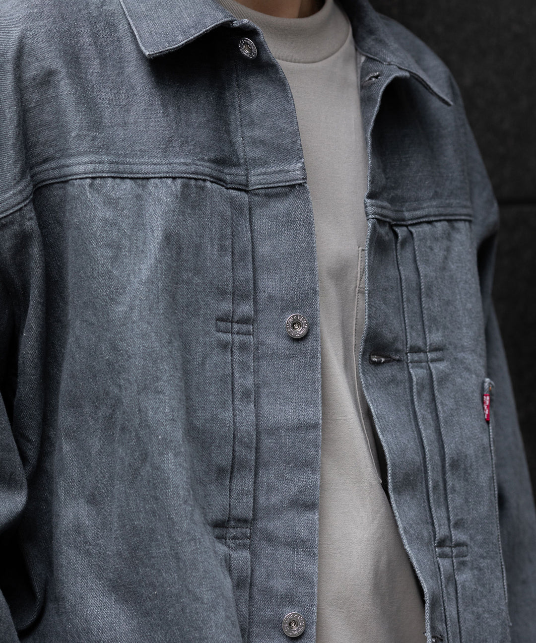 【INTÉRIM】インテリムの対戦モデルGジャン HYPER BIG WWII “1ST” SHUTTLE DENIM JACKET - GRAY