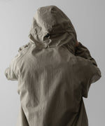 画像をギャラリービューアに読み込む, ssstein(シュタイン)の24AWコレクション NYLON TWILL HOODED ZIP UP JACKET - BEIGE 公式通販サイトsession福岡セレクトショップ
