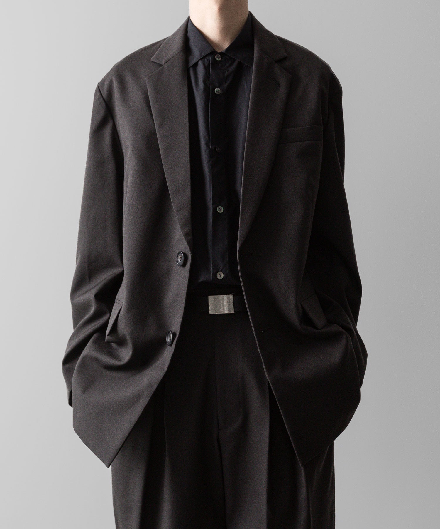 ssstein(シュタイン)の24AWコレクション OVERSIZED SINGLE BREASTED JACKET - GREY KHAKI 公式通販サイトsession福岡セレクトショップ