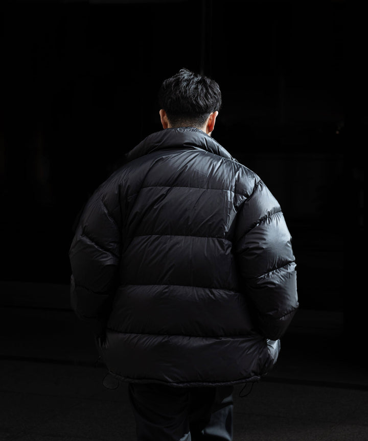 stein(シュタイン)の23AWコレクションDOWN PADDED JACKETのBLACK