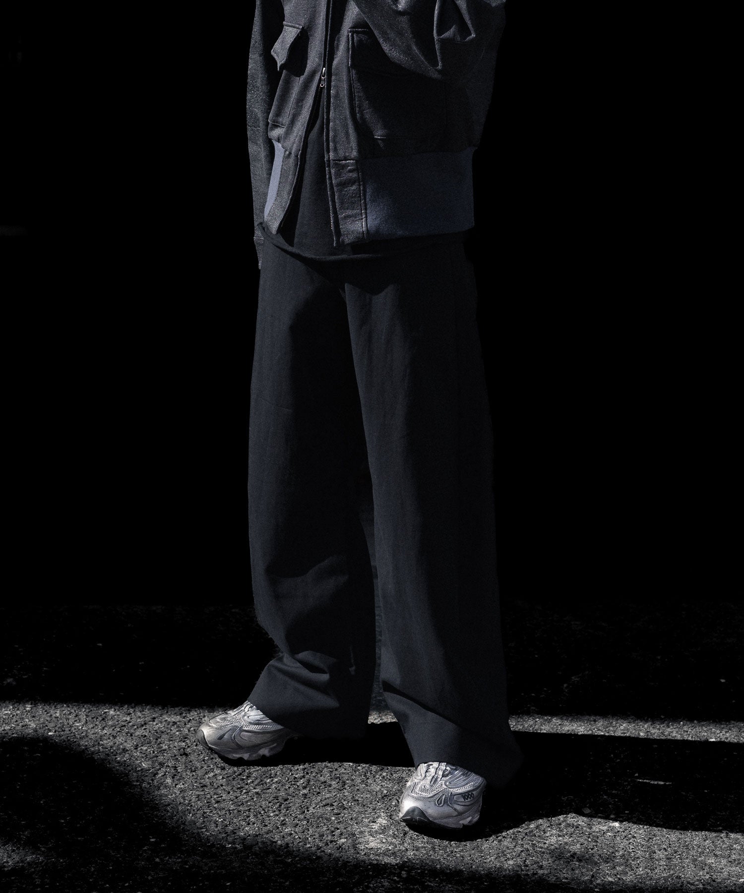 ssstein / シュタイン】DOUBLE WEAVE COTTON ROUND PANTS - BLACK