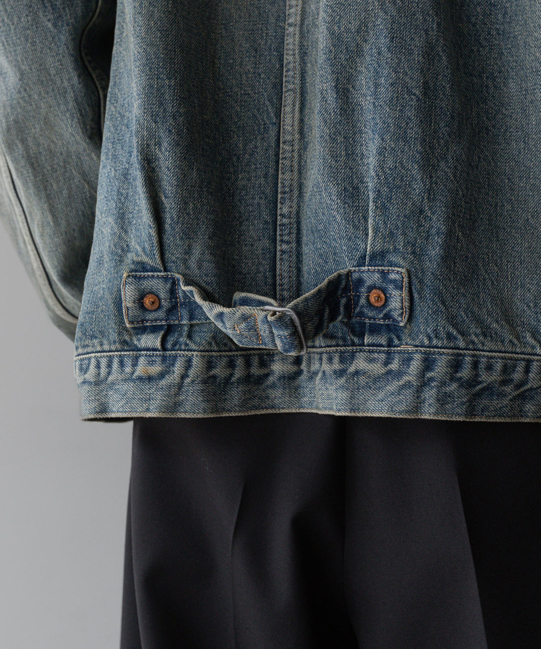 インテリムのHYPER BIG VINTAGE WASHED "1ST KIBATA SHUTTLE DENIM JACKETのSHABBY
