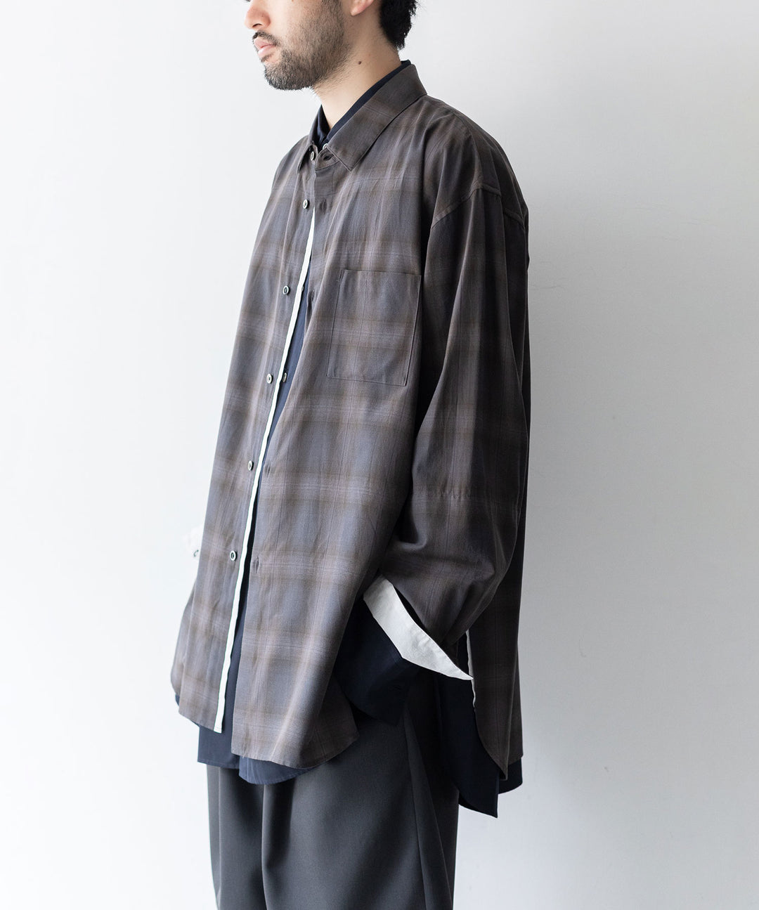 stein(シュタイン)の23SSコレクションのOVERSIZED LAYERED SHIRTのOMBRE CHECK（KHAKI）