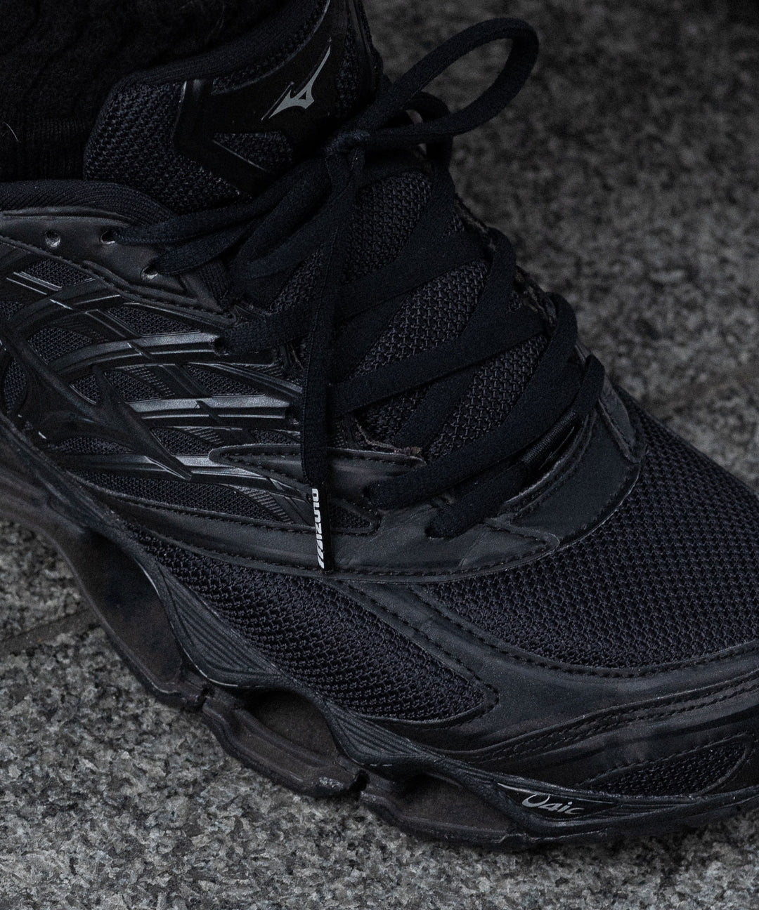 MIZUNO-ミズノのスニーカー WAVE PROPHECY LSのBLACK 公式通販サイトsession福岡セレクトショップ