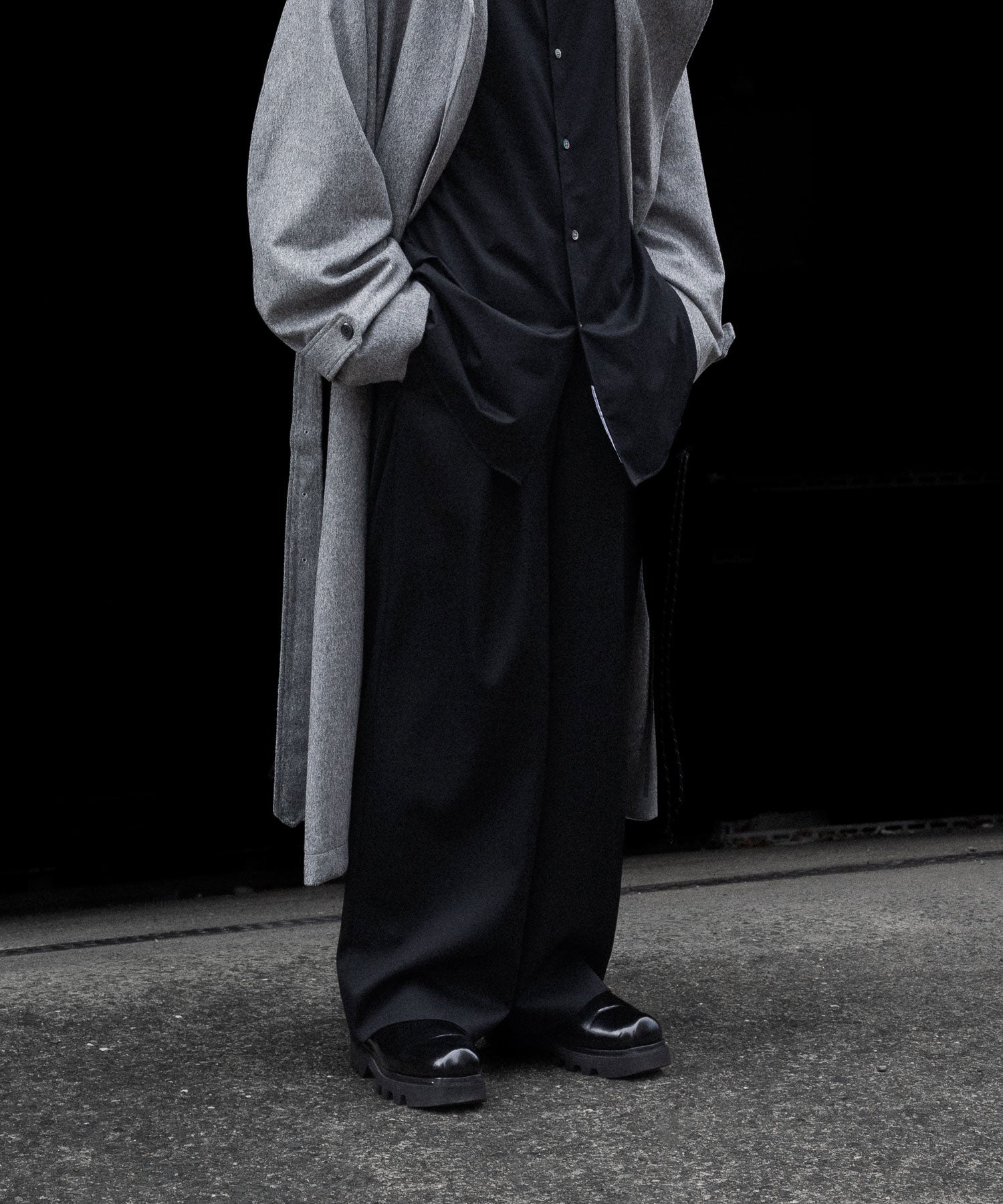 新品 ssstein W/CA BEAVER STRAIGHT TROUSERS ssstein シュタイン】 W/CA BEAVER STRAIGHT TROUSERS / BLACK