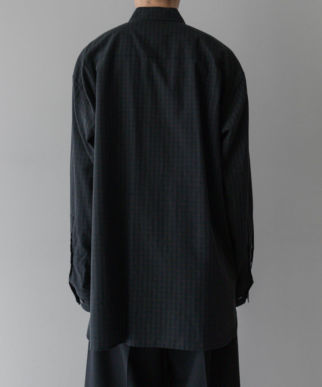 stein(シュタイン)の24SSコレクションOVERSIZED DOWN PAT SHIRTのGINGHAM( CHARCOAL )