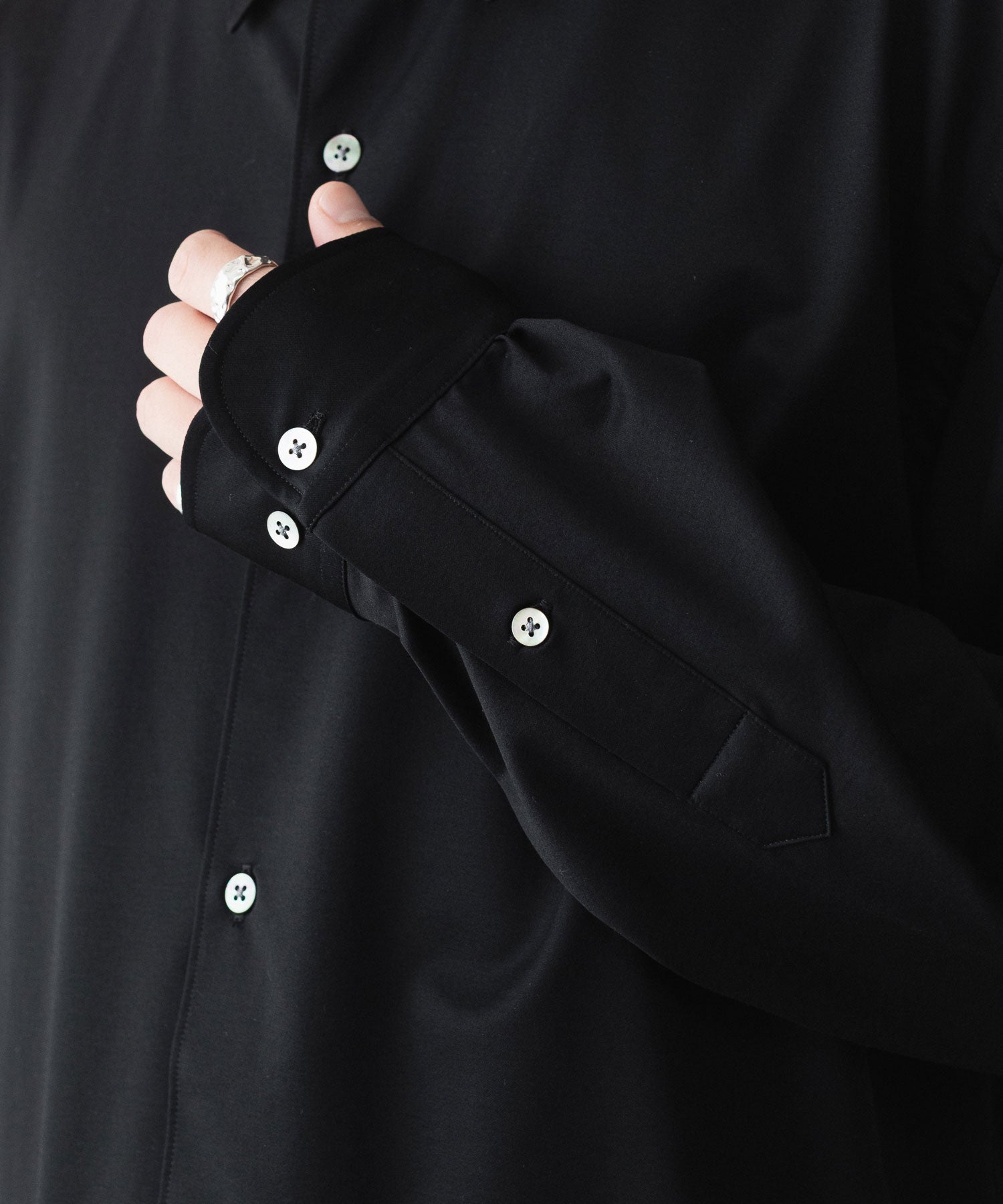 KANEMASA PHIL.】46G MODEST SHIRT - BLACK | 公式通販サイト session