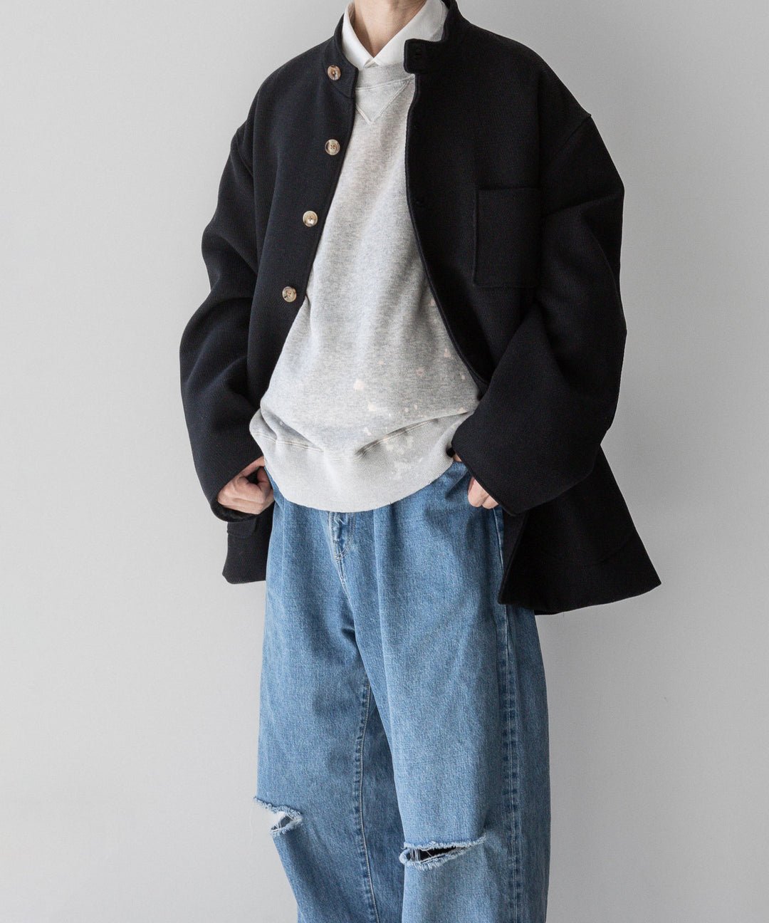 INTÉRIM(インテリム)の23AWコレクションLIMITED DIAGONAL COATIONG TWILL FORESTIEREのBLACK