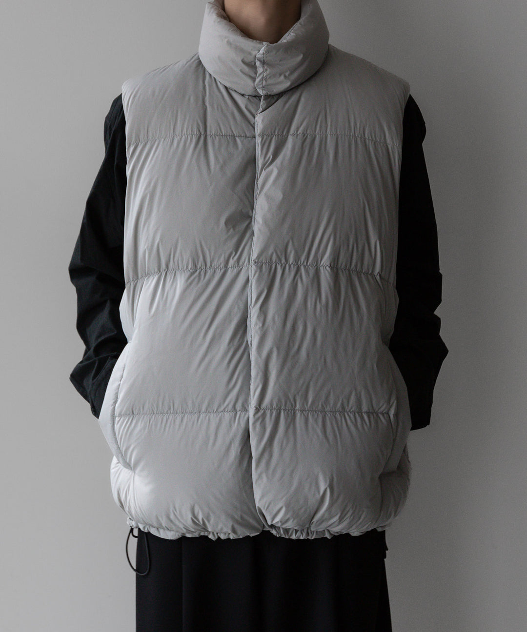 【stein】シュタイン 23AW DOWN PADDED VEST - OFF GREY sessionセッション福岡セレクトショップ 公式通販サイト