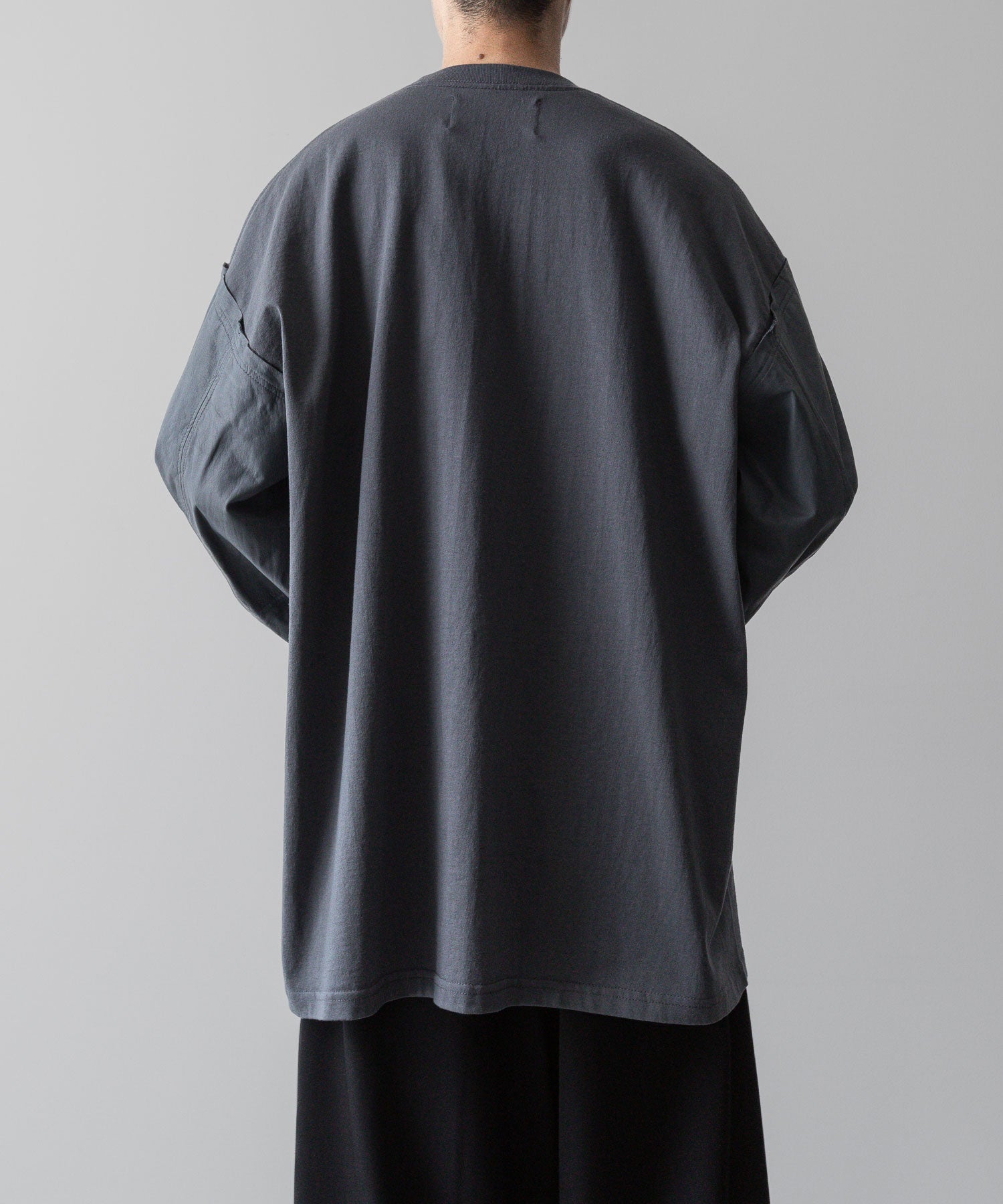  i'm here(アイムヒアー)のWASHABLE LEATHER SLEEVE : L/S T-SHIRT - GRAYの公式通販サイトsession福岡セレクトショップ