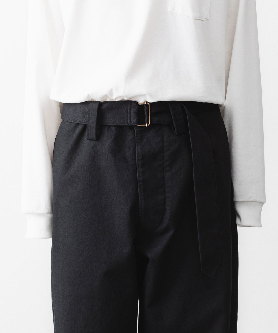 INTÉRIM インテリムのFABRIC WASHER CHINO  BELTED FRENCH ARMY MIL BAGGY TROUSERのBLACK 公式通販サイトsession福岡セレクトショップ