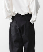 画像をギャラリービューアに読み込む, INTÉRIM インテリムのFABRIC WASHER CHINO  BELTED FRENCH ARMY MIL BAGGY TROUSERのBLACK 公式通販サイトsession福岡セレクトショップ
