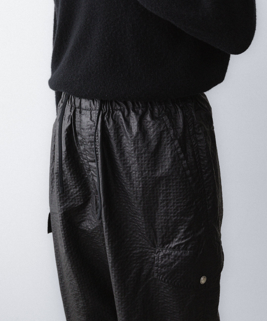 【paratrait】FROG SKIN PANTS - BLACK