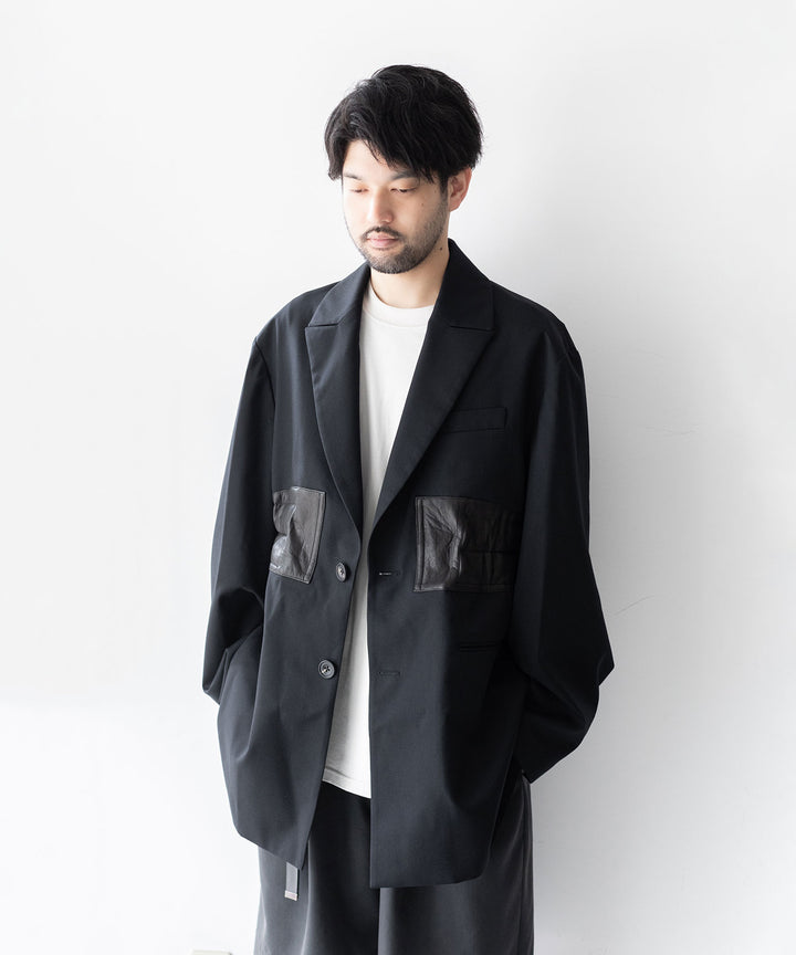 stein(シュタイン)の23AWコレクションOVERSIZED LEATHER CORSETED JACKETのBLACK