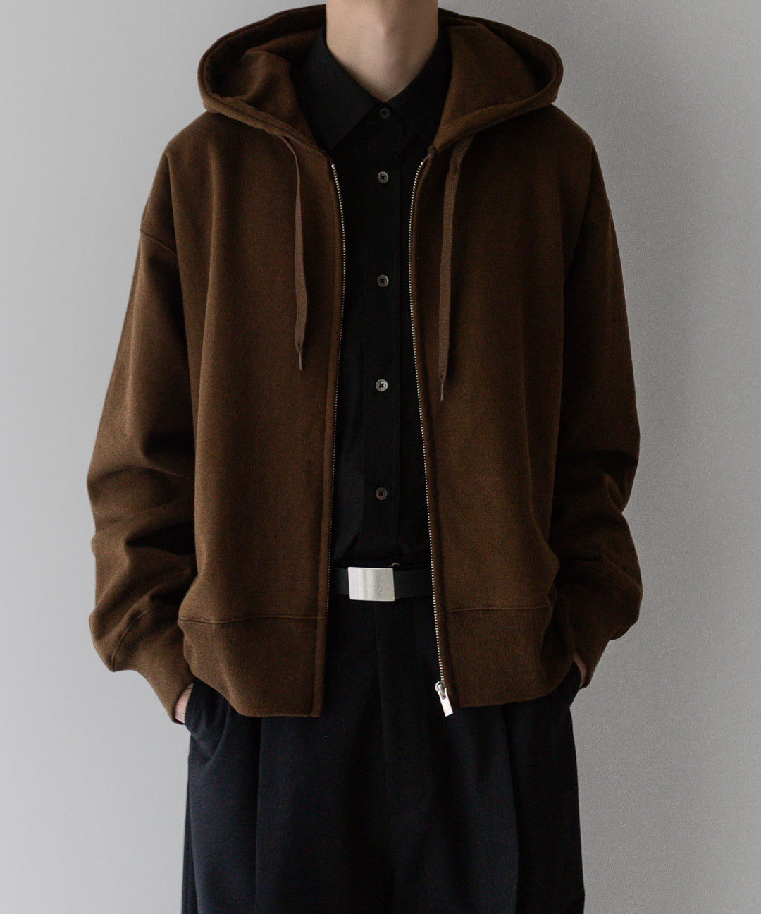 stein(シュタイン)の24SSコレクションUNTWISTED YARN SWEAT ZIP UP HOODYのKHAKI BROWN