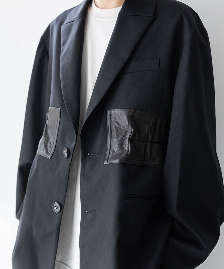 stein(シュタイン)の23AWコレクションOVERSIZED LEATHER CORSETED JACKETのBLACK