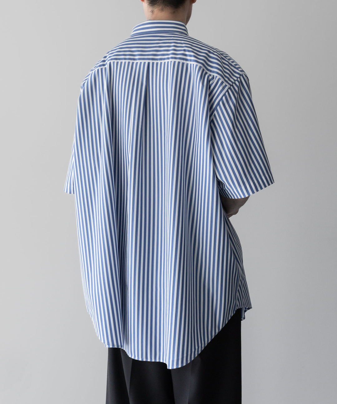 【KANEMASA PHIL.】LONDON STRIPE DRESS JERSEY SHORT SLEEVE SHIRT - ULTRA MARINE×WHITE