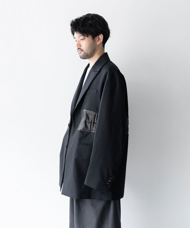 stein(シュタイン)の23AWコレクションOVERSIZED LEATHER CORSETED JACKETのBLACK