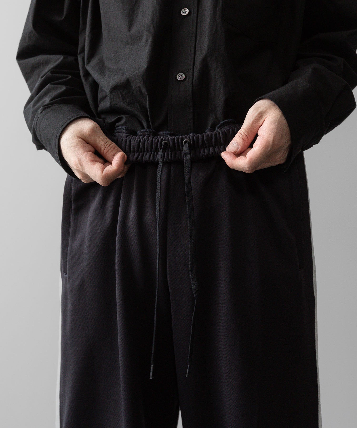 ssstein(シュタイン)の24AWコレクション NYLON JERSEY TRACK TROUSERS - DARK NAVY 公式通販サイトsession福岡セレクトショップ