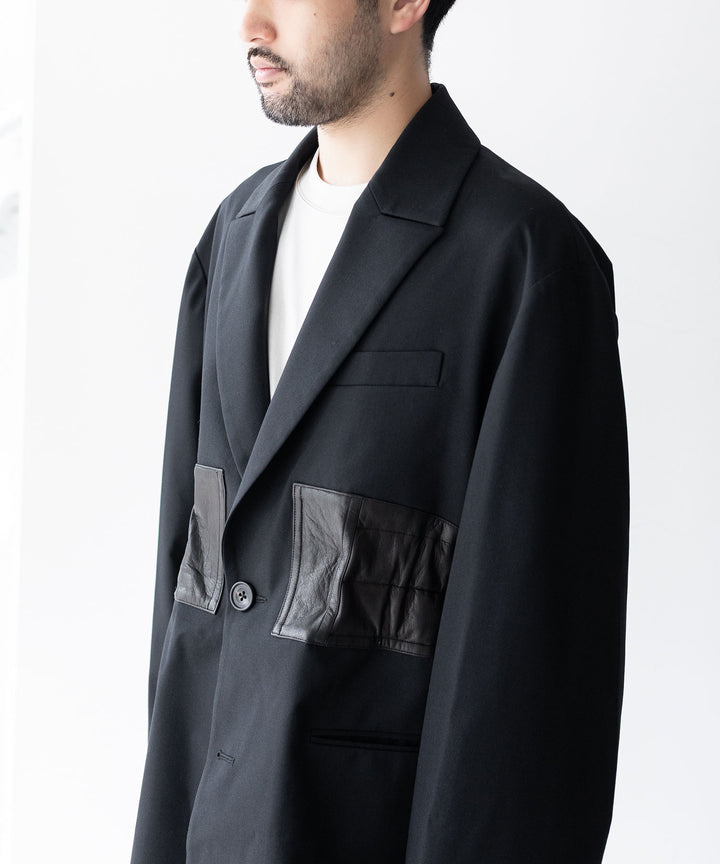 stein(シュタイン)の23AWコレクションOVERSIZED LEATHER CORSETED JACKETのBLACK