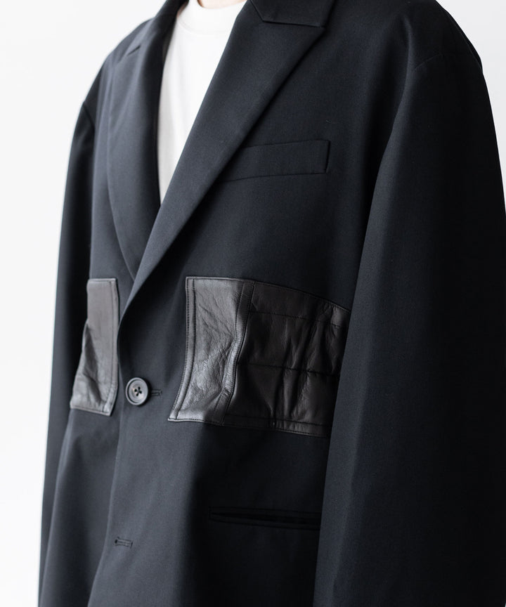 stein(シュタイン)の23AWコレクションOVERSIZED LEATHER CORSETED JACKETのBLACK