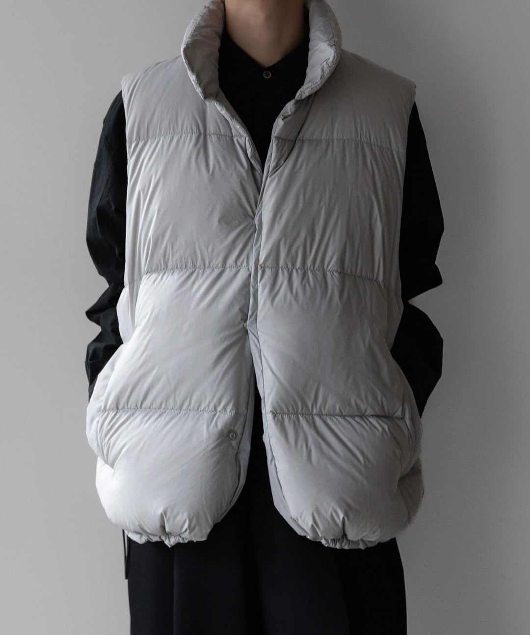 【stein】シュタイン 23AW DOWN PADDED VEST - OFF GREY sessionセッション福岡セレクトショップ 公式通販サイト
