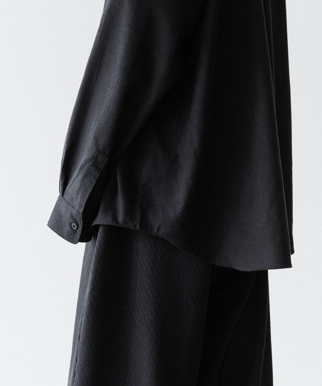 INTÉRIM インテリムSILK NOIL L/S REGULAR COLLAR SHIRTのBLACK 公式通販サイトsession福岡セレクトショップ