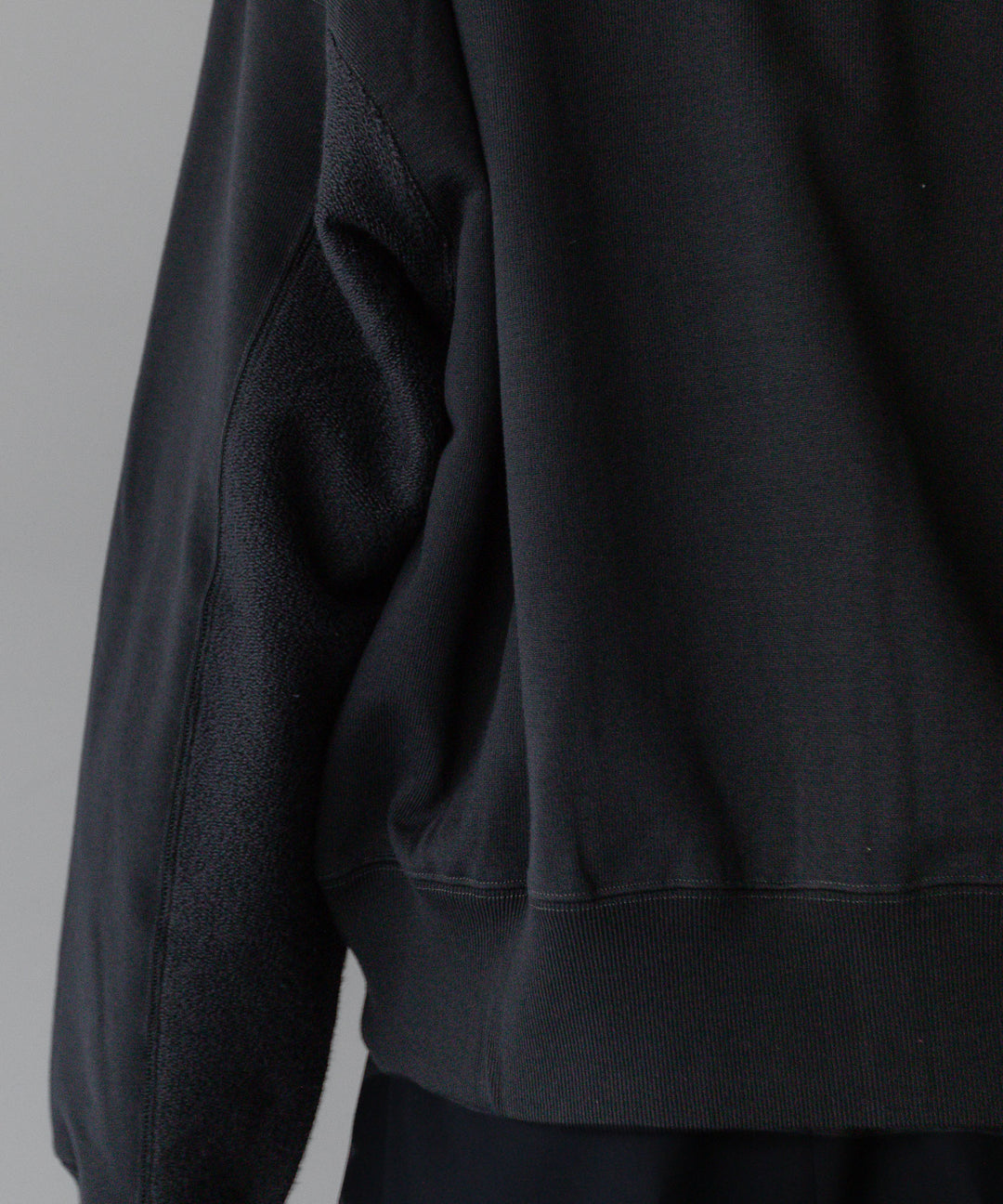 stein(シュタイン)の24SSコレクションUNTWISTED YARN SWEAT ZIP UP HOODYのCHARCOAL