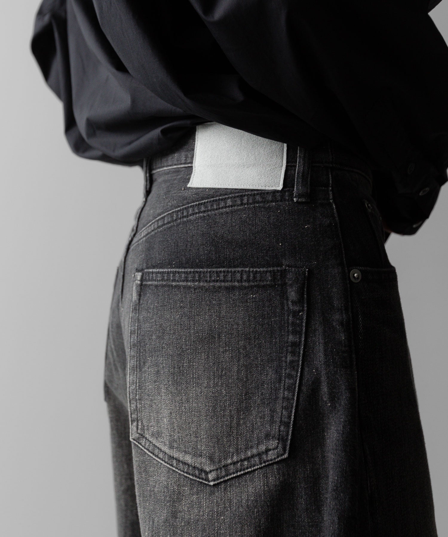 ssstein(シュタイン)の24AWコレクション DEFORMATION WIDE DENIM JEANS - BLACK 公式通販サイトsession福岡セレクトショップ