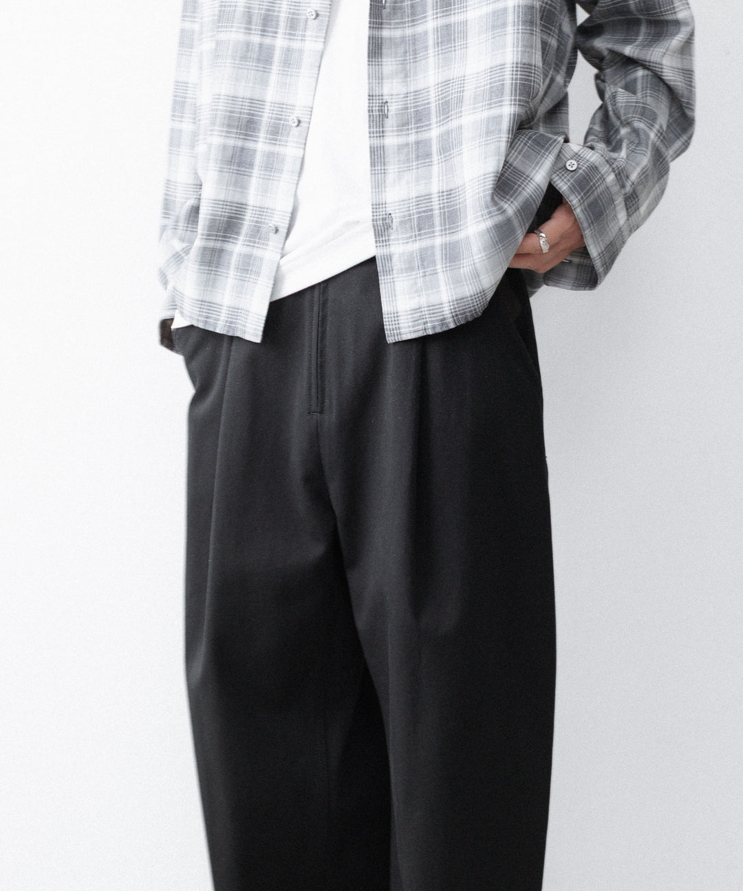 【paratrait】PANCAKE CHINO PT - BLACK